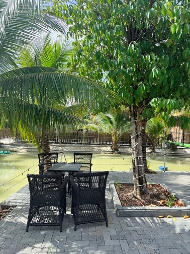Cần cho thuê homestay 3000m2 tại thị trấn đức hoà ,long an