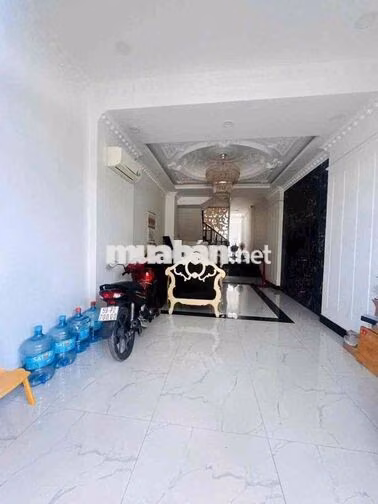 Cho Thuê Nhà Mặt Tiền 1T2L Full Nt Đường 11 Linh Trung