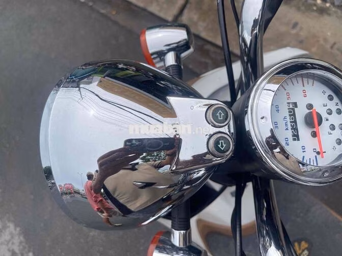Xe tay ga 50cc Trắng, Nâu 2026 Như mới