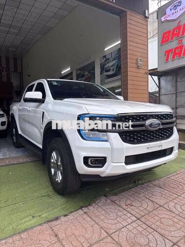 Ford Ranger XLS 2025 1 cầu Tự động Trắng