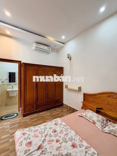 Nhà 2 lầu 4PN full nội thất hẻm đường Nguyễn Văn Cừ chỉ 10 triệu