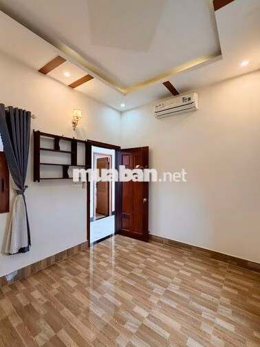 Nhà 2 lầu 4PN full nội thất hẻm đường Nguyễn Văn Cừ chỉ 10 triệu