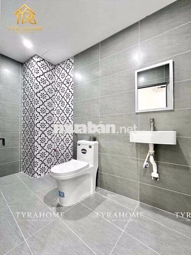 Siêu phẩm Duplex có Sân sau 30m2. Full nội thất , Ở 3ng. Trung Tâm BT