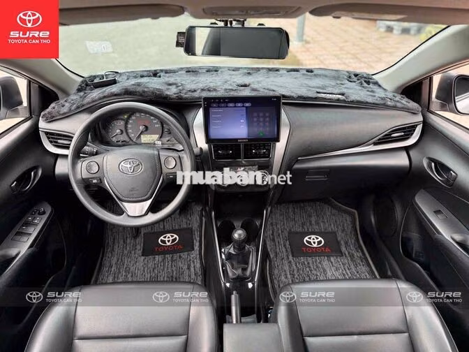 Toyota Vios E 2021 Số sàn 5 cấp Bạc