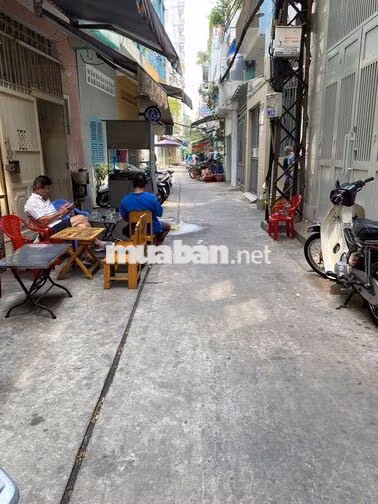 Mặt bằng hẻm khu văn phòng q1, Trần Hưng đạo, q1, 45m2,7.2tr