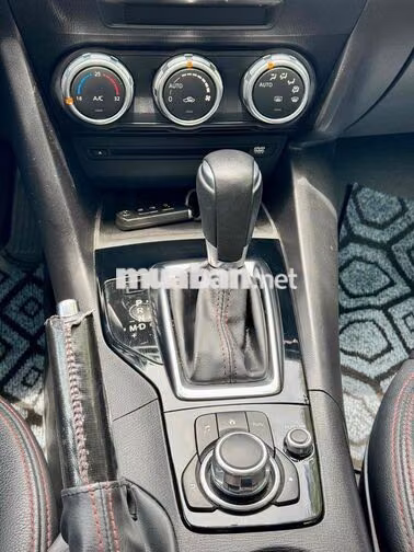 Mazda 3 2017 1.5 AT sedan Đen 7 vạn zin