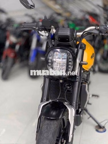 GPX MAD 300 2021 Vàng