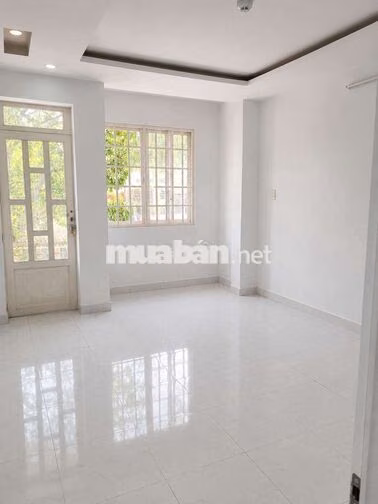 CHO THUÊ NHÀ NGUYÊN CĂN TÂN PHÚ 11TR
- 3 TẦNG - 3PN - BỜ BAO TÂN THẮNG