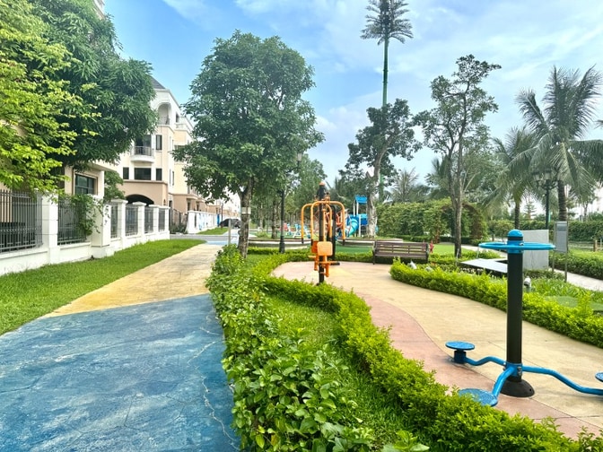cần bán biệt thự đơn lập, căn góc, Cọ Xanh 2-173, DT 210m2, Giá 45 Tỷ
