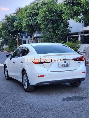 399tr Mazda 3 Luxury 1.5 bản full 2020 chính chủ