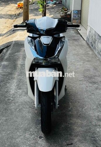 Honda SH 125i ABS Trắng cuối 2024 ( có góp bao nx)