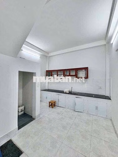 NHÀ MỚI ĐẸP(4x10m) GÒ XOÀI 3TẦNG 4PN 3VS HẺM XE HƠI