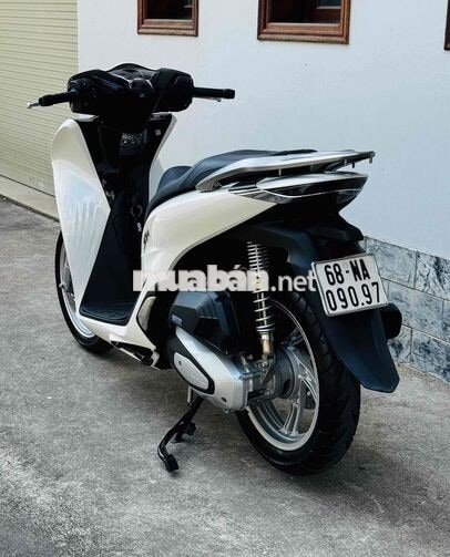 Honda SH 125i ABS Trắng cuối 2024 ( có góp bao nx)
