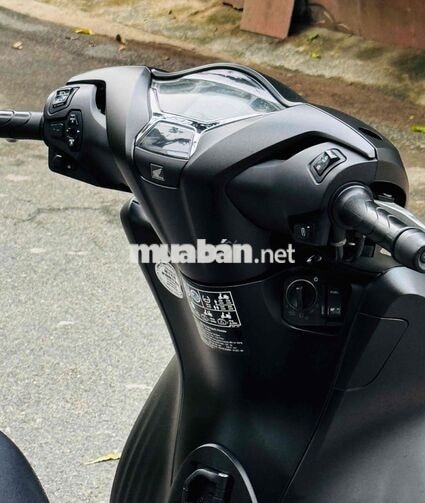 Honda SH 160i ABS 2024 Đen spoty ( có góp nx )