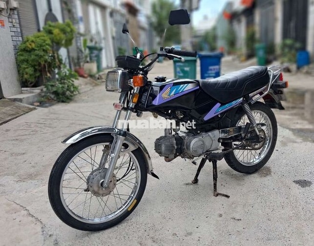 Honda Win indo biển VIP 53S1.6611 có giao lưu xe