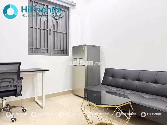 Căn Hộ 1 Phòng Ngủ - 30m2 - Full Nội Thất - Khu Hoàng Hoa Thám