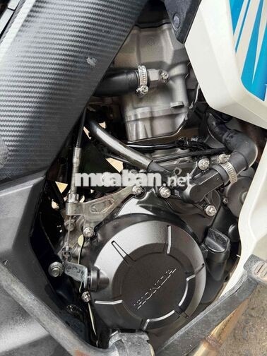 Honda Winner V1 2017 Xanh Trắng Đen