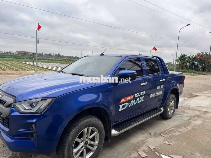 Isuzu D-Max Prestige 2021 Xanh Tự động