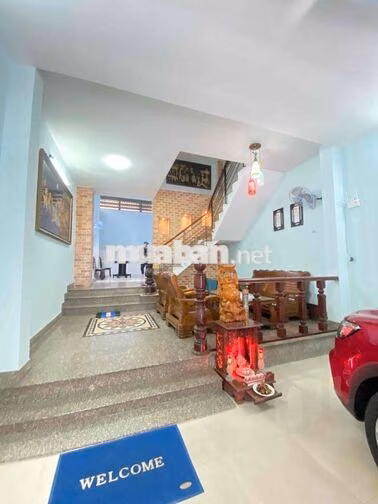 Cho thuê nhà mặt tiền đông đúc khu Tên Lửa 5x20-4tầng có nội thất 26tr