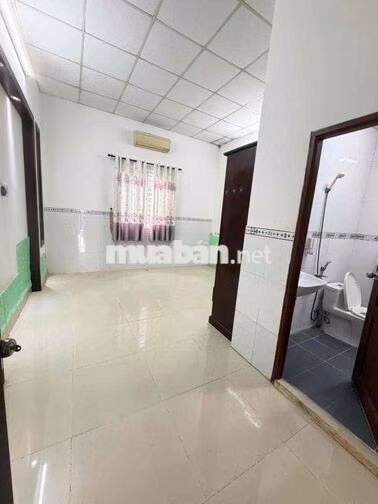 Nhà 3pn có nội thất hẻm oto Trần Quang Diệu