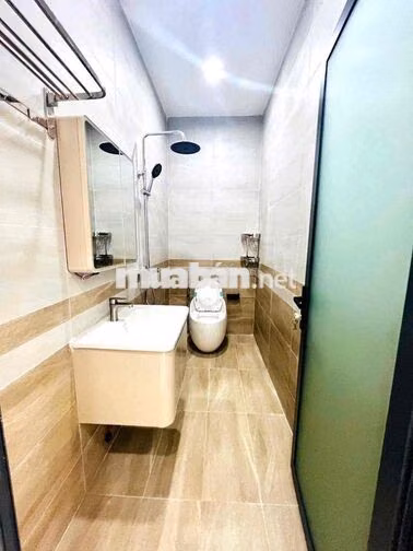 CHO THUÊ NHÀ TRỆT 2 LẦU MỚI ĐẸP KHU DÂN CƯ HƯNG PHÚ