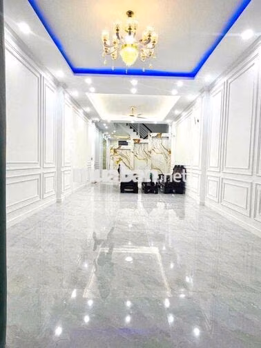 CHO THUÊ NHÀ TRỆT 2 LẦU MỚI ĐẸP KHU DÂN CƯ HƯNG PHÚ