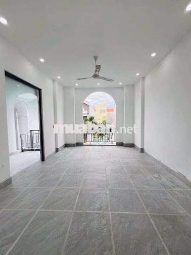 CHO THUÊ NHÀ TRỆT 2 LẦU MỚI ĐẸP KHU DÂN CƯ HƯNG PHÚ