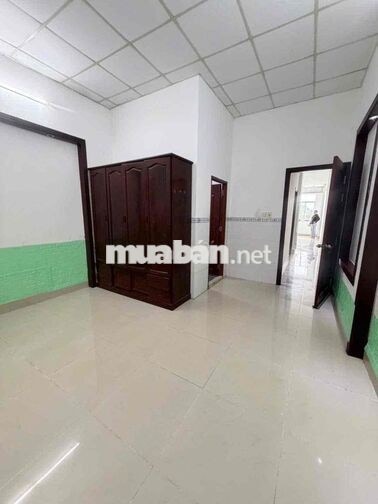 Nhà 3pn có nội thất hẻm oto Trần Quang Diệu