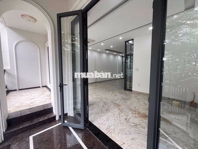 CHO THUÊ MBKD 150m2 KDC HIM LAM QUẬN 7 SÁT LOTTE MART KD ĐA NGHỀ
