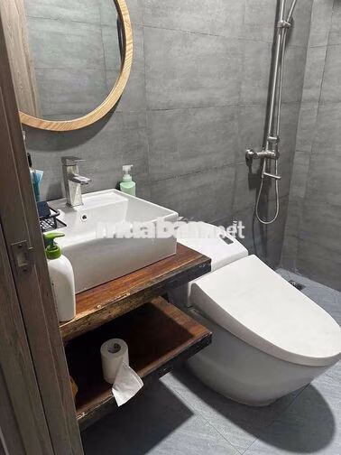 CHÍNH CHỦ CHO THUÊ TẦNG TRỆT FULL NỘI THẤT TIỆN NGHI