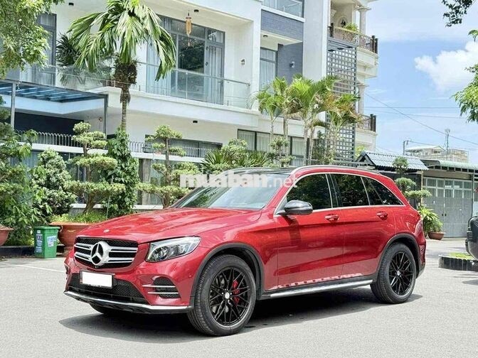 Mercedes-Benz GLC300 4Matic 2018 Đỏ