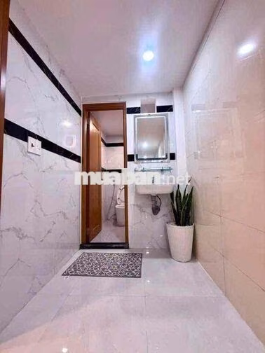 Hẻm 6m Lê Thúc Hoạch, 2 Tấm, 4 x 18m, 2 Phòng Ngủ, 3 wc