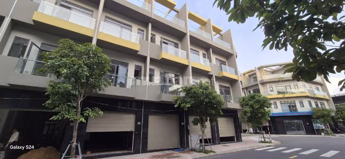 🏡 BÁN NHÀ PHỐ BCONS UNI VALLEY GIÁ CHỈ 34tr/m2
