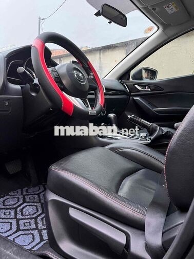 Mazda Mazda 3 2017 Tự động Đen 5 chỗ