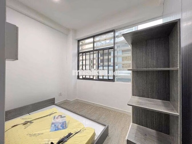 Cho Thuê 2PN 30m2 4ng3xe Full NT Ngay ĐH Bách Khoa Lý Thường Kiệt Q10