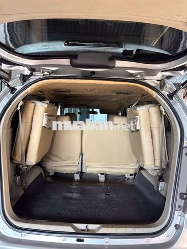 Toyota Innova 8 chỗ Bạc 163872 km