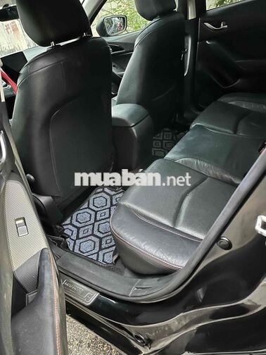 Mazda Mazda 3 2017 Tự động Đen 5 chỗ