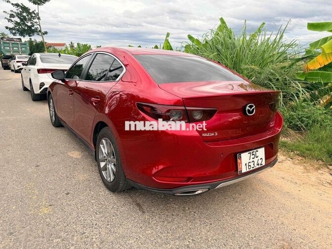 Mazda Mazda 3 Luxury 2025 Đỏ 2 vạn km