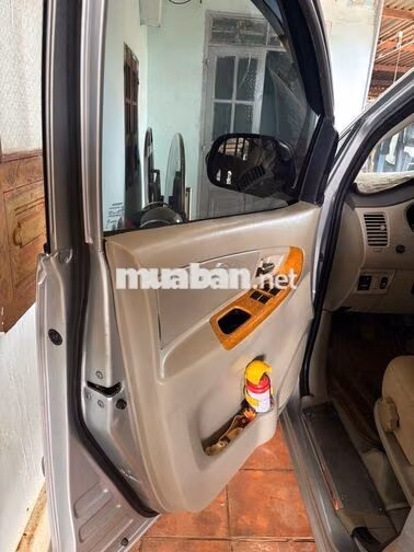Toyota Innova 8 chỗ Bạc 163872 km