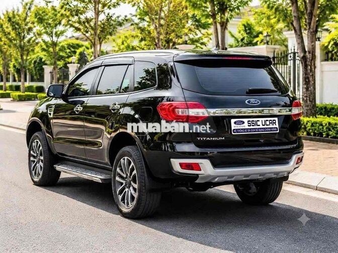 FORD EVEREST 4x2 TITA 2020, NH HỖ TRỢ 70% LS TỐT