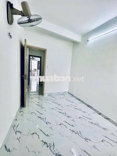 Đối Diện Chợ Rạch Ông 2Tầng 2 Phòng Ngủ Sổ Hồng Riêng