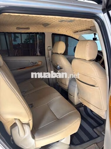 Toyota Innova 8 chỗ Bạc 163872 km