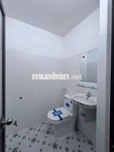 Cho Thuê 2PN 30m2 4ng3xe Full NT Ngay ĐH Bách Khoa Lý Thường Kiệt Q10