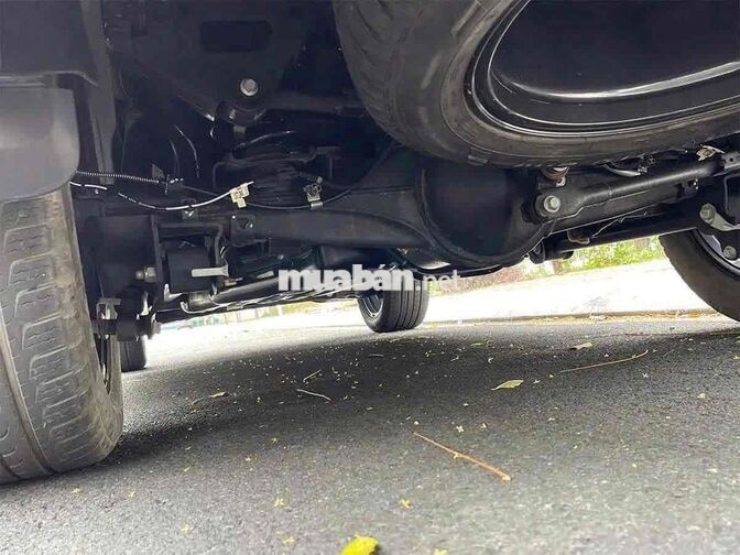 FORD EVEREST 4x2 TITA 2020, NH HỖ TRỢ 70% LS TỐT