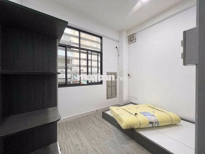 Cho Thuê 2PN 30m2 4ng3xe Full NT Ngay ĐH Bách Khoa Lý Thường Kiệt Q10