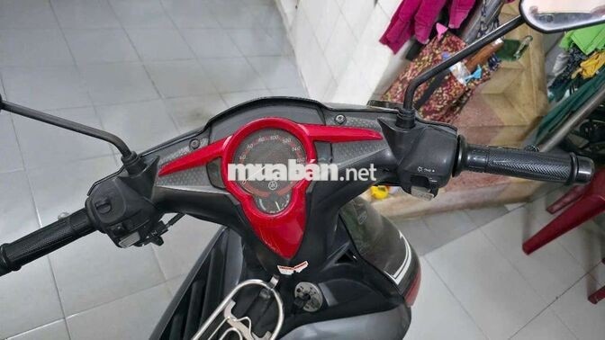 Yamaha Exciter 135 2014 Côn tay Xám đỏ