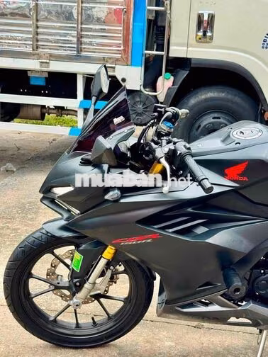Honda CBR150 ABS 25k km Đen