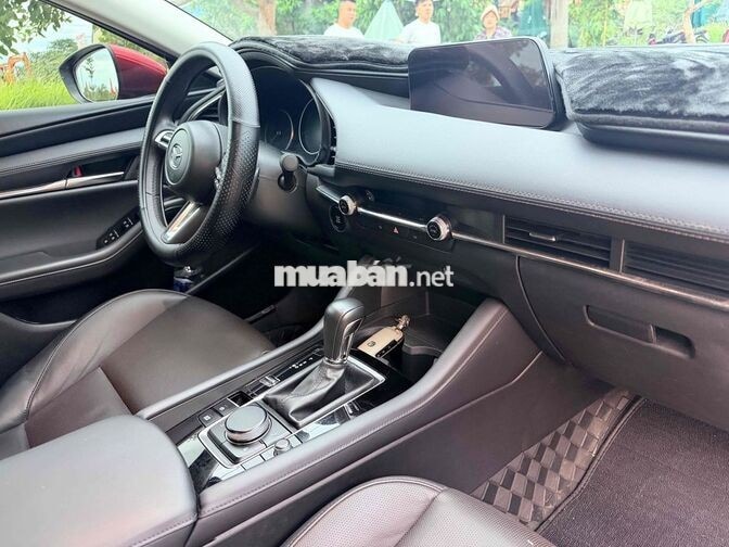 Mazda Mazda 3 Luxury 2025 Đỏ 2 vạn km