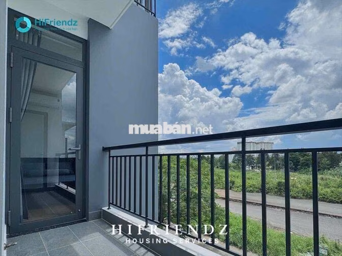 CÁCH VHU 700m, UEH CS N 1,1km - THANG MÁY - ĐẦY ĐỦ NỘI THẤT