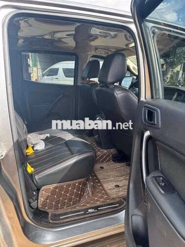 Ford Ranger XLS 2018 Số sàn Bạc